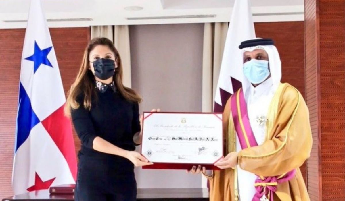 President of Panama honours Qatar Envoy